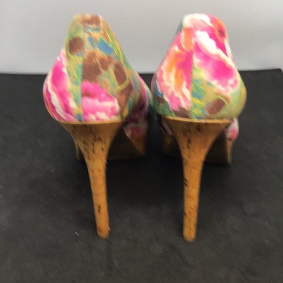 Jessica Simpson heels 39 - Picture 2 of 4